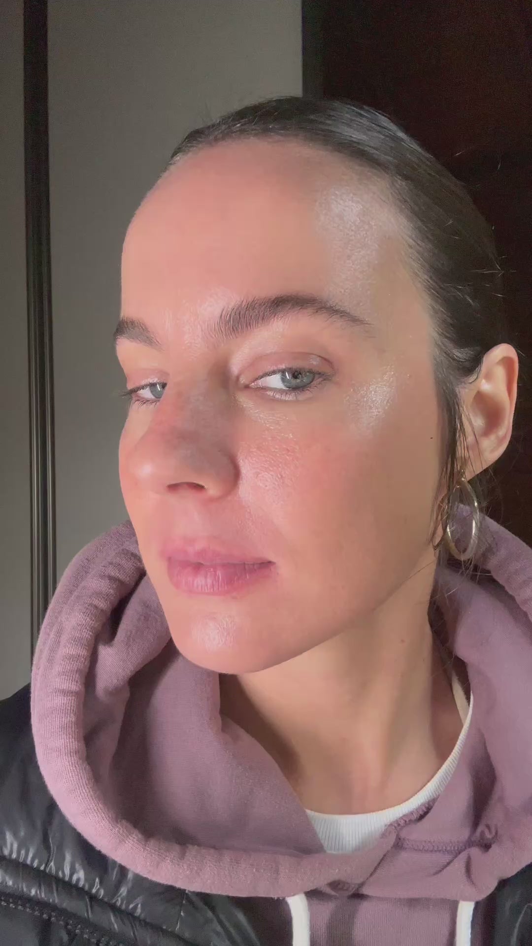 Oil Lip Gloss Amber — Lip Oil Marrom com Espelho e LED